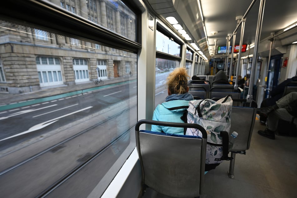 Der Mut zur Zivilcourage im öffentlichen Raum hat laut Polizeisprecher Olaf Hoppe zuletzt nachgelassen. (Symbolbild)