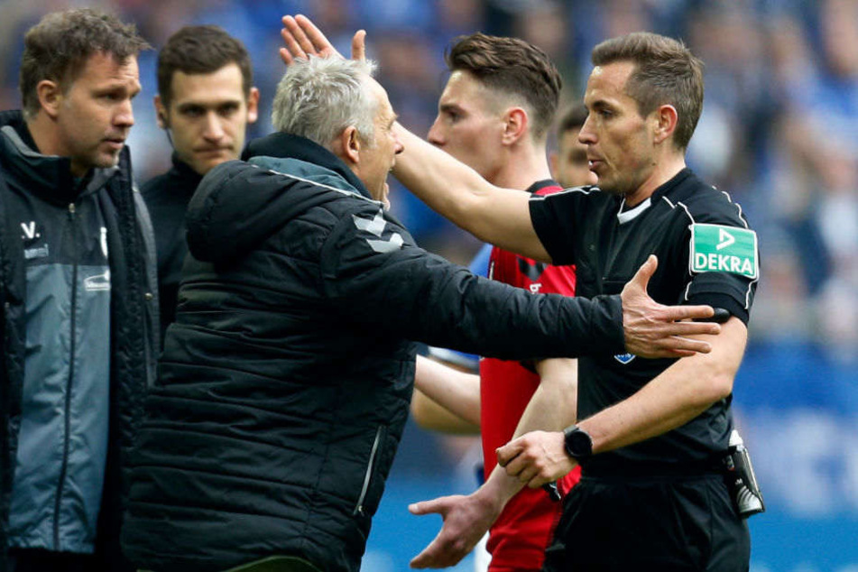 Tobias Stieler (r.) wird in dieser Saison nicht mehr in der Bundesliga pfeifen.