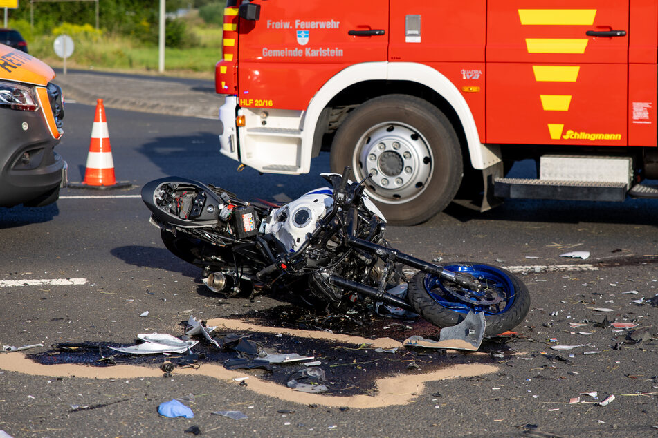 In Karlstein am Main (Unterfranken) kam es am Dienstag zu einem tödlichen Verkehrsunfall.