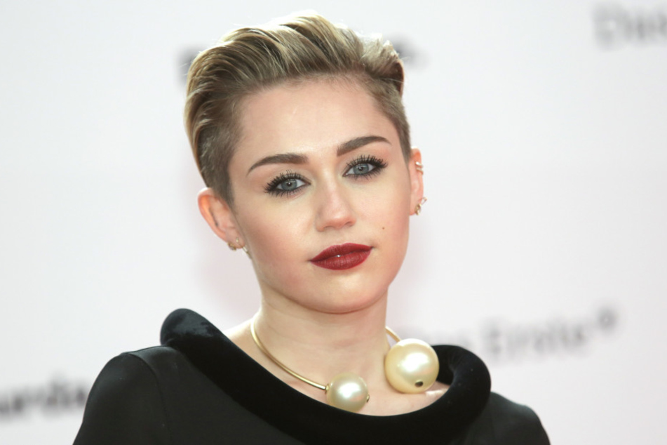 Miley Cyrus (24) hat bereits vor einigen Jahren den frechen Kurzhaarschnitt getragen.