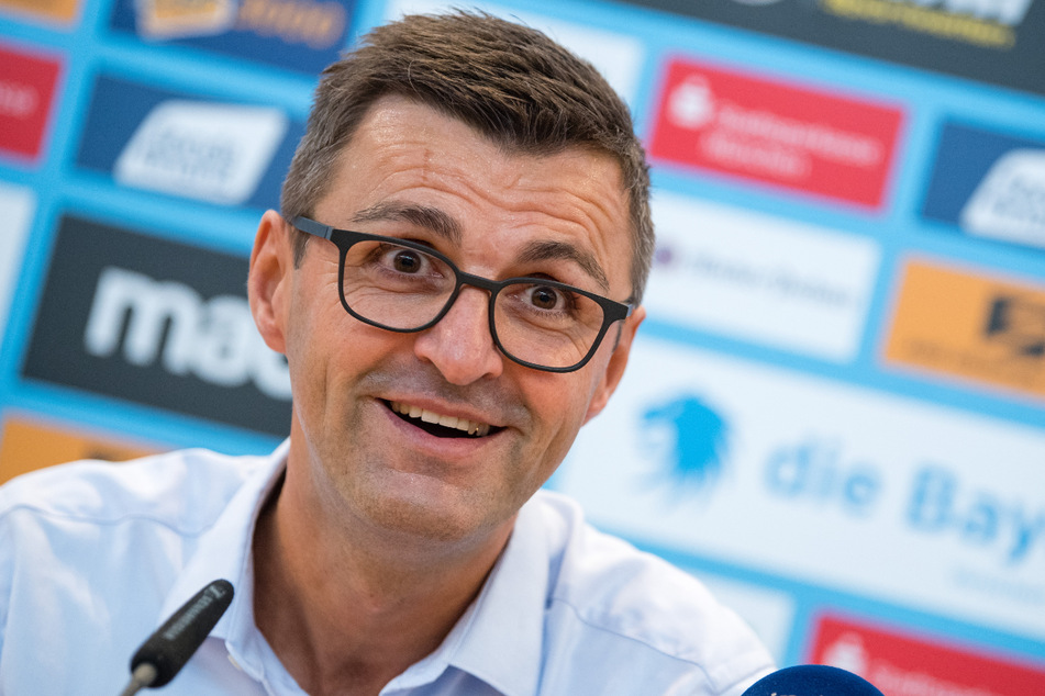Den besten Lauf der Liga haben momentan die Sechziger. Deshalb lässt Trainer Michael Köllner sich momentan einen Bart wachsen und hofft, dass dies in der Zweitklassigkeit endet.