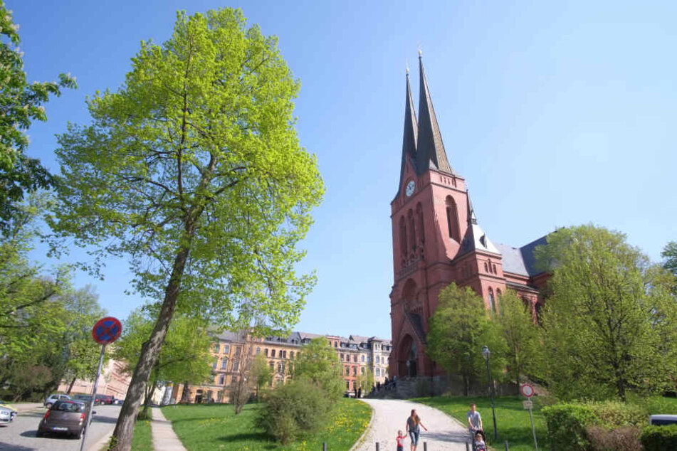 Die Markuskirche auf dem Sonnenberg wurde verwüstet. Ein Pakistani (24) hatte in dem christlichen Gotteshaus randaliert. Die Hintergründe der Tat sind noch unklar.