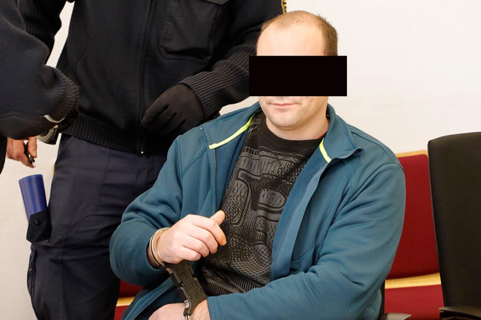 War am ersten Prozesstag geständig: Ronny S. (32) stach seine Freundin mit 18 Messerstichen nieder.