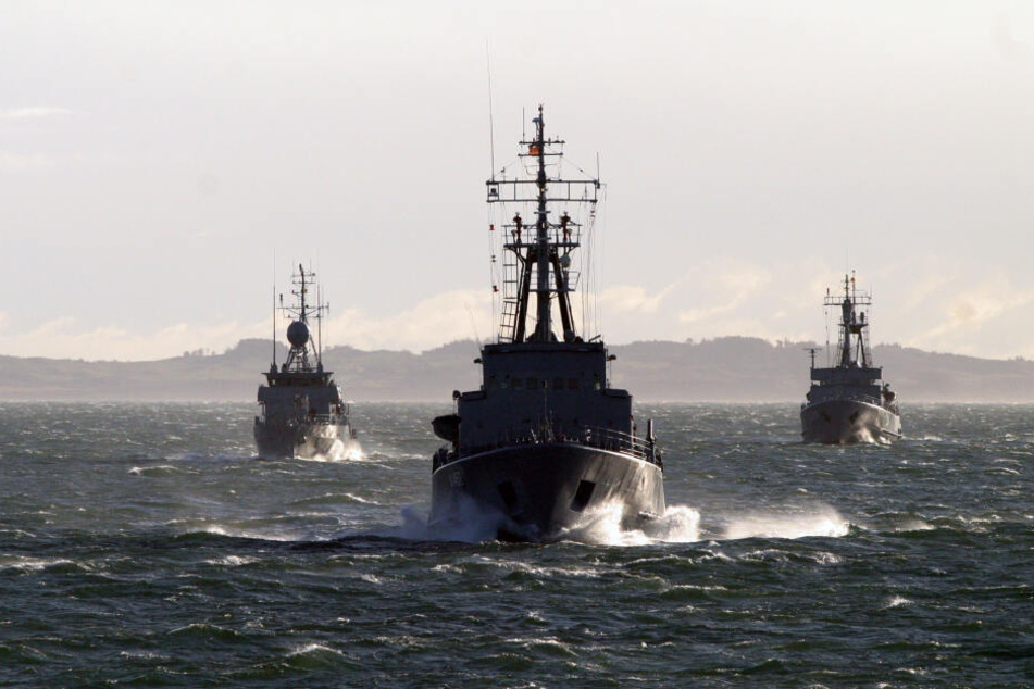 Auch Schiffe der Deutschen Marine stechen für den Einsatz in See. (Symbolbild)