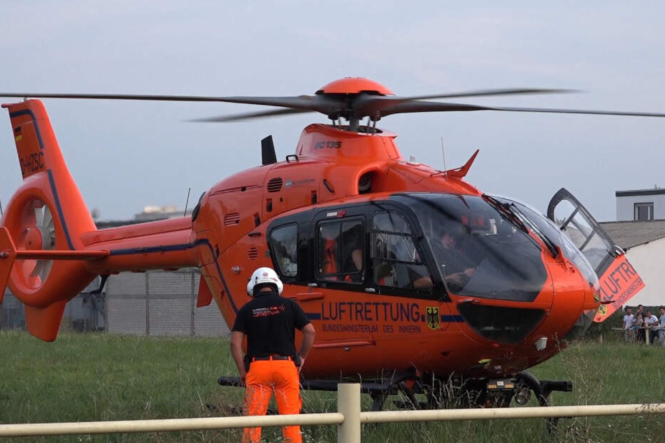 Auch ein Rettungshubschrauber war im Einsatz.
