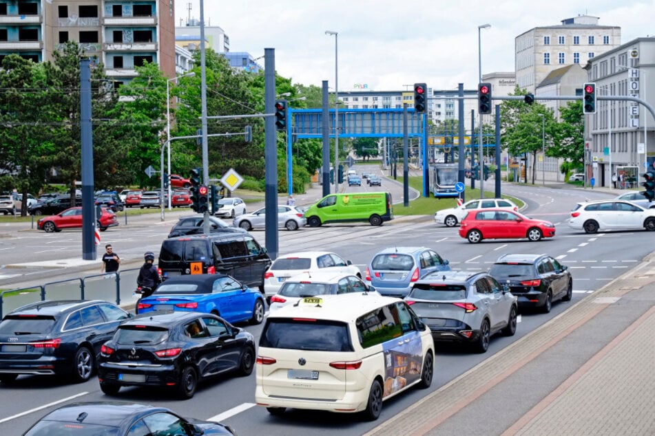 Einer der Chemnitzer Lärm-Schwerpunkte: die Kreuzung Zwickauer Straße/Innenstadtring.