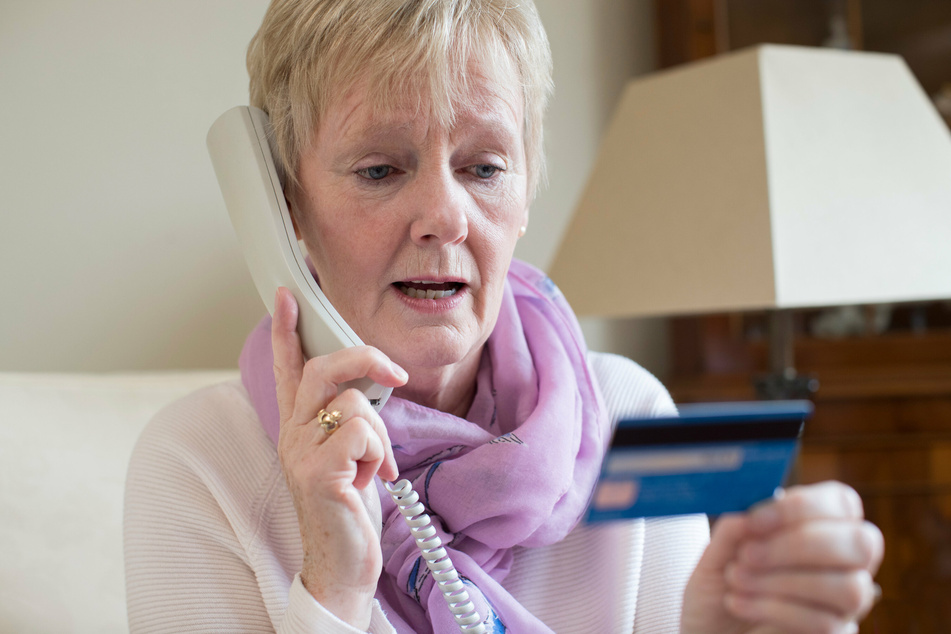 Ein wichtiger Hinweis der Polizei: Kontonummern und ähnliche vertrauliche Daten sollten nie übers Telefon weitergegeben werden. (Symbolbild)