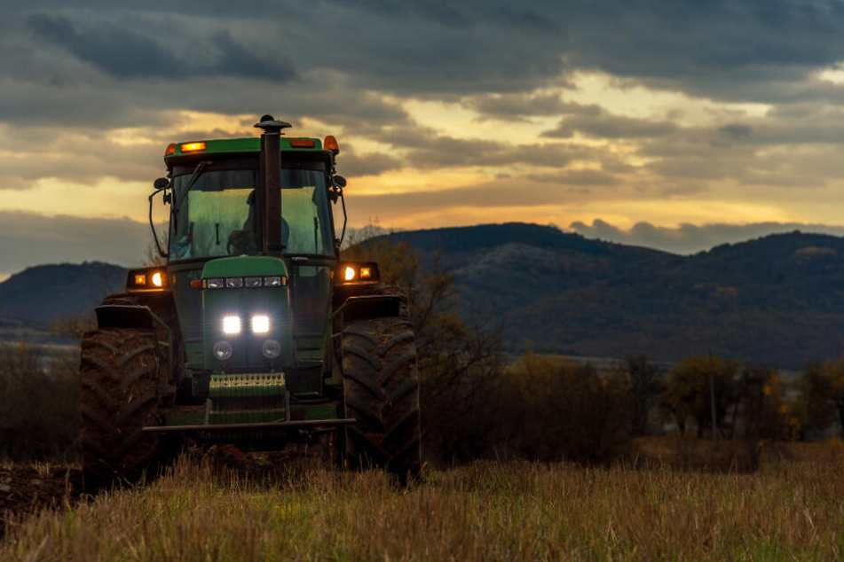 Ein Traktor war in Thüringen in einen Unfall verwickelt. (Symbolbild)