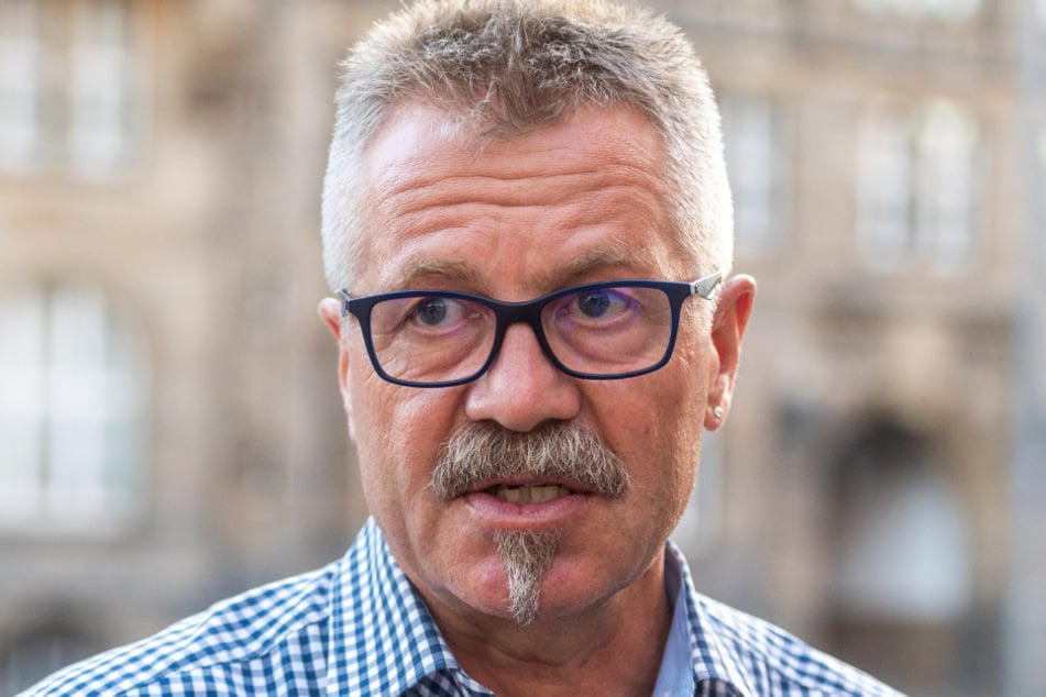 Ordnungsbürgermeister Miko Runkel (59) soll ab November die Amtsgeschäfte führen.