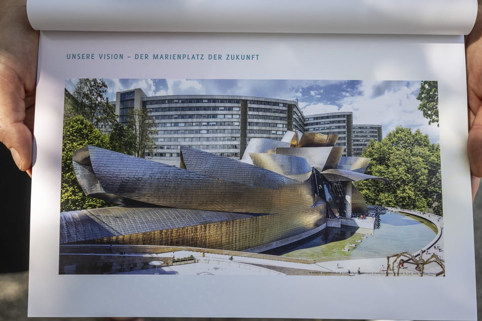 Mit großer Kunst wie in Bilbao: So könnte der Innenhof hinterm Marx-Monument einmal aussehen.