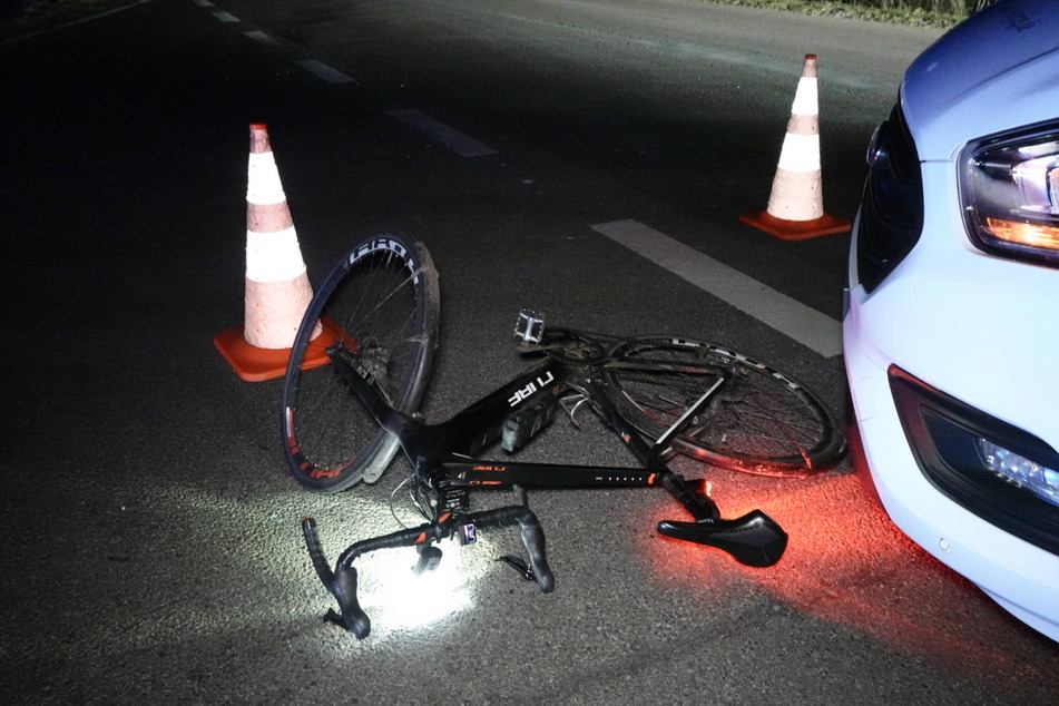 Die Radfahrerin verletzte sich leicht.