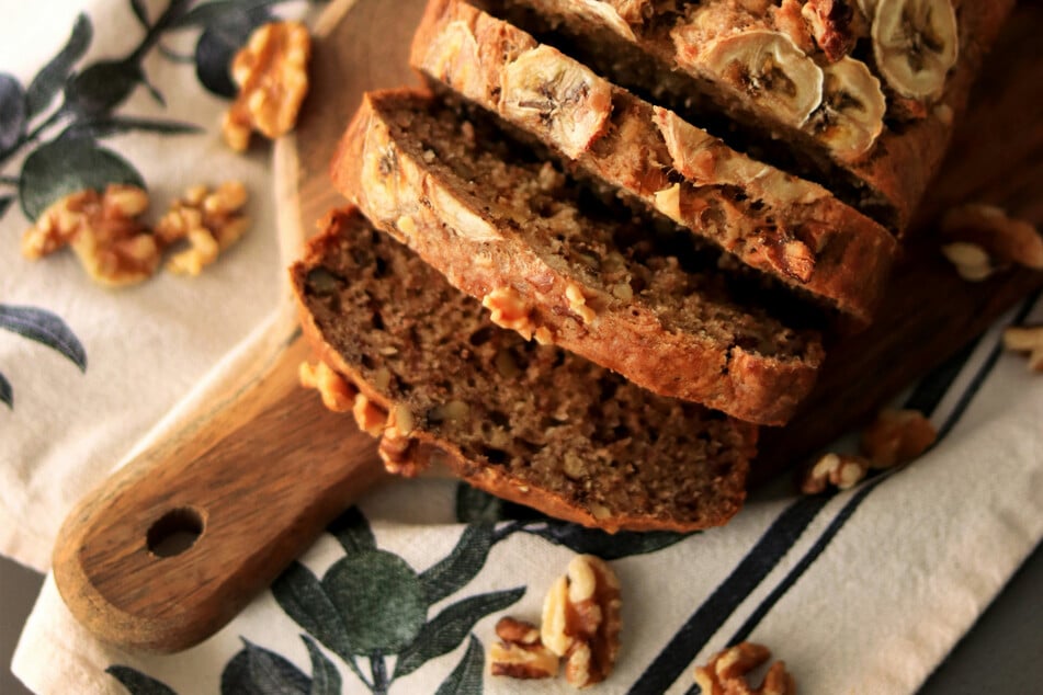 There are few snack foods better than the humble banana bread.