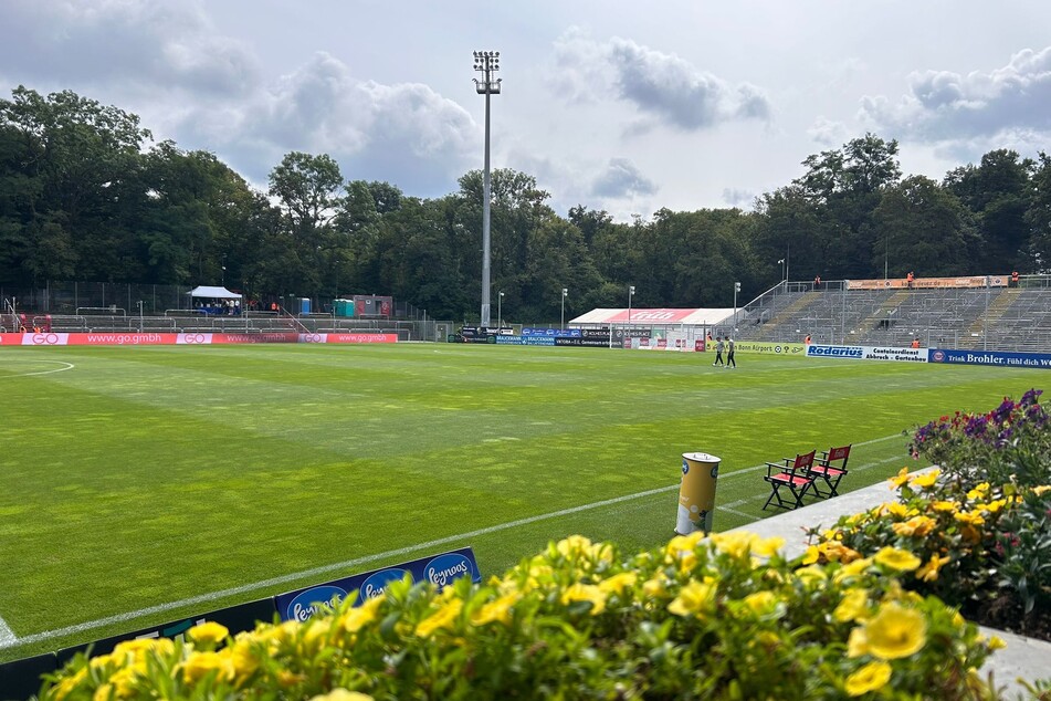 In knapp zwei Stunden steigt hier das erste SGD-Pflichtspiel der Saison.