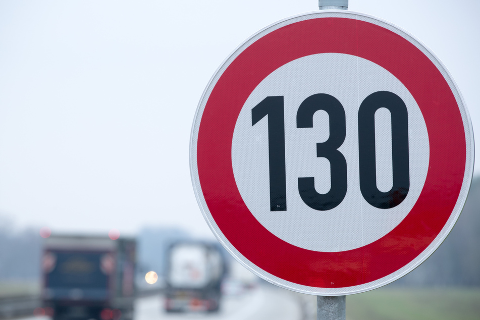 Die Debatte um ein Tempolimit an deutschen Autobahnen geht weiter. (Symbolbild)