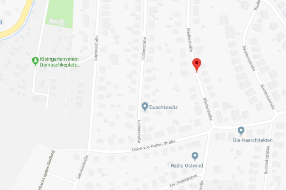 In der alten Hopfendarre in der Medlerstraße brach am Freitagnachmittag ein Feuer aus.