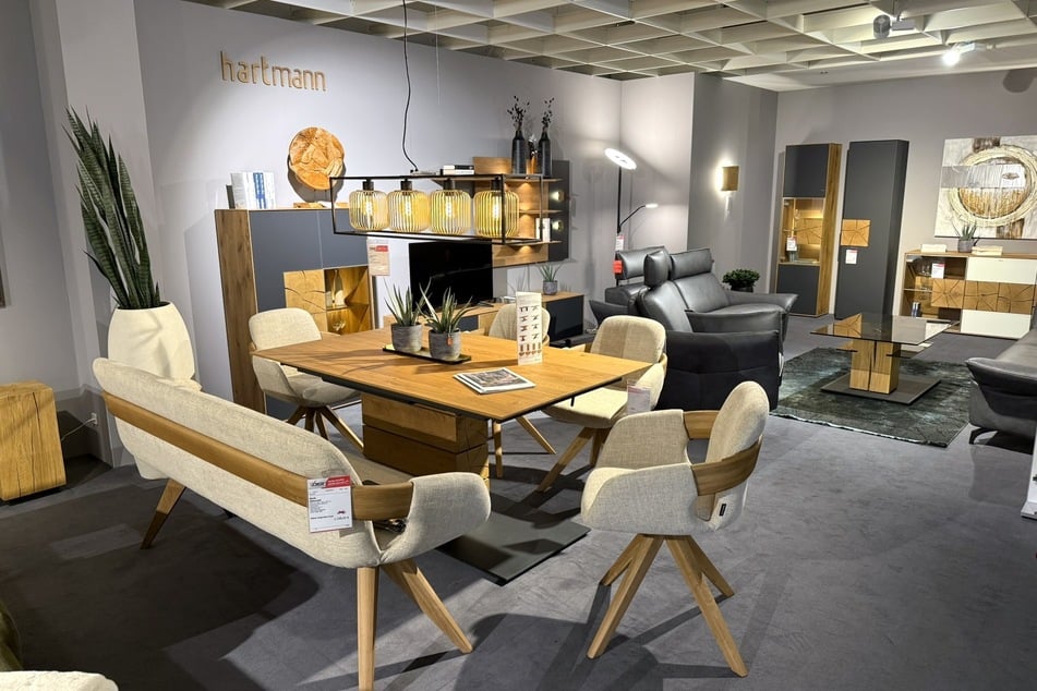 Treue Kunden bekommen in diesem Möbelhaus massive Rabatte