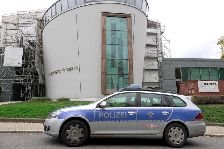 Die Jüdische Gemeinde Chemnitz will nach dem Anschlag in Halle ihr Sicherheitskonzept überdenken.