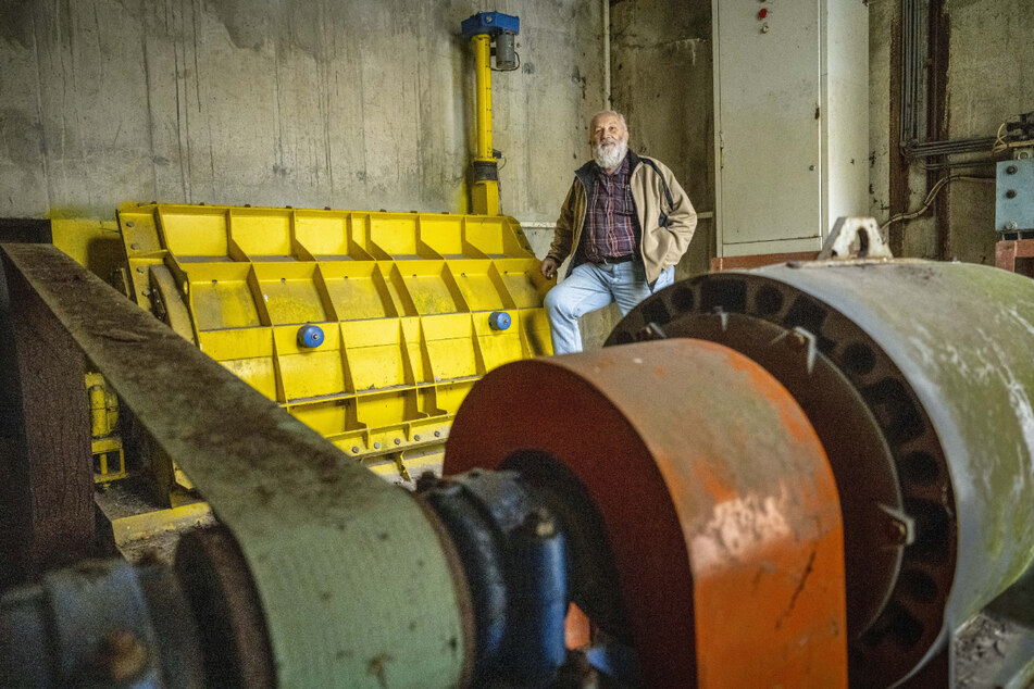 Die Anlage bei Lichtenberg im Erzgebirge wurde von Horst Exner (64) restauriert, doch die Turbine steht still.