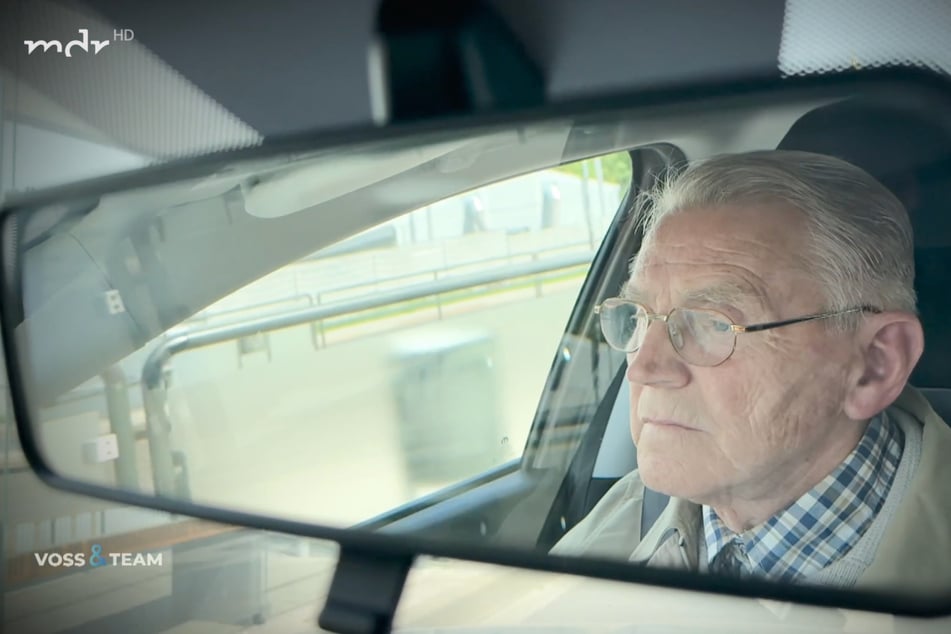 Für Heinz (84) lag der Parkplatz günstig. Er wollte eine kranke Person besuchen und danach noch Erledigungen machen.