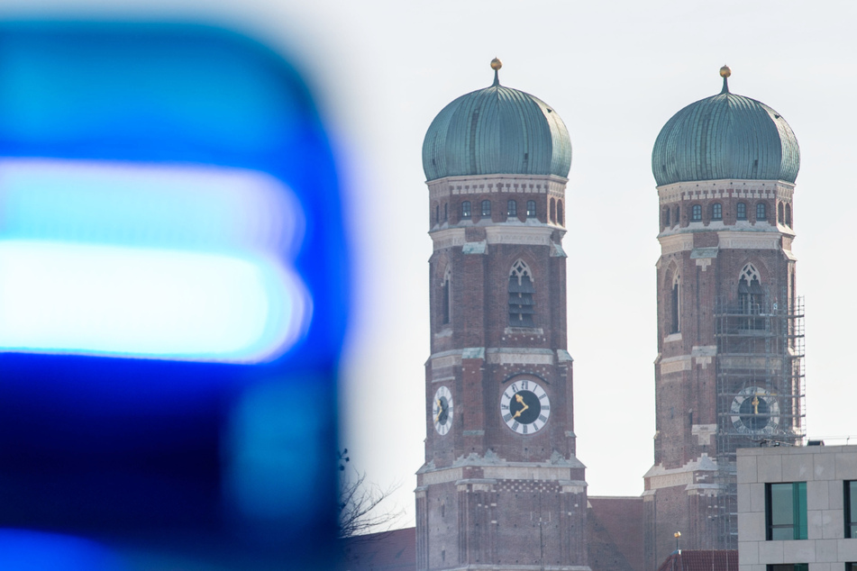 Die Münchner Polizei ermittelt weiter zu dem Fall. (Symbolbild)