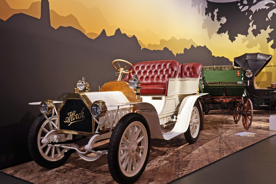 Im Horch-Museum lernt Ihr die Wiege des sächsischen Automobilbaus kennen.