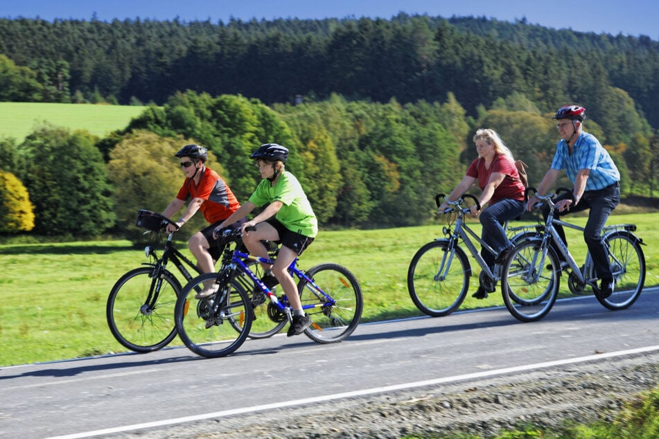 Aktiv-Urlaub ist längst in Sachsen angekommen: Für Radler gibt es zig Radwanderwege - von entspannend bis fordernd.