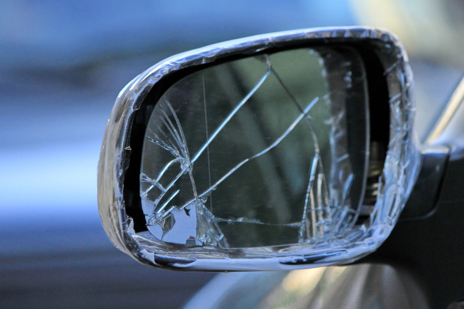 Auto-Vandalen beschädigen mehrere Fahrzeuge in Magdeburg