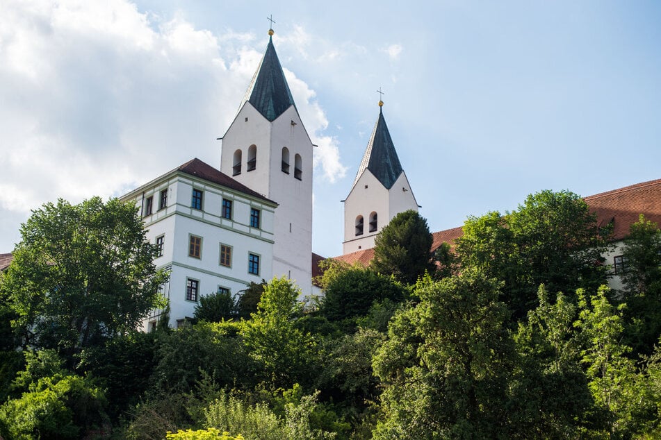 Aus Mangel an Geweihten: In vielen Kirchen gibt es längst nicht mehr jeden Sonntag oder an jedem Feiertag Gottesdienste. (Symbolbild)
