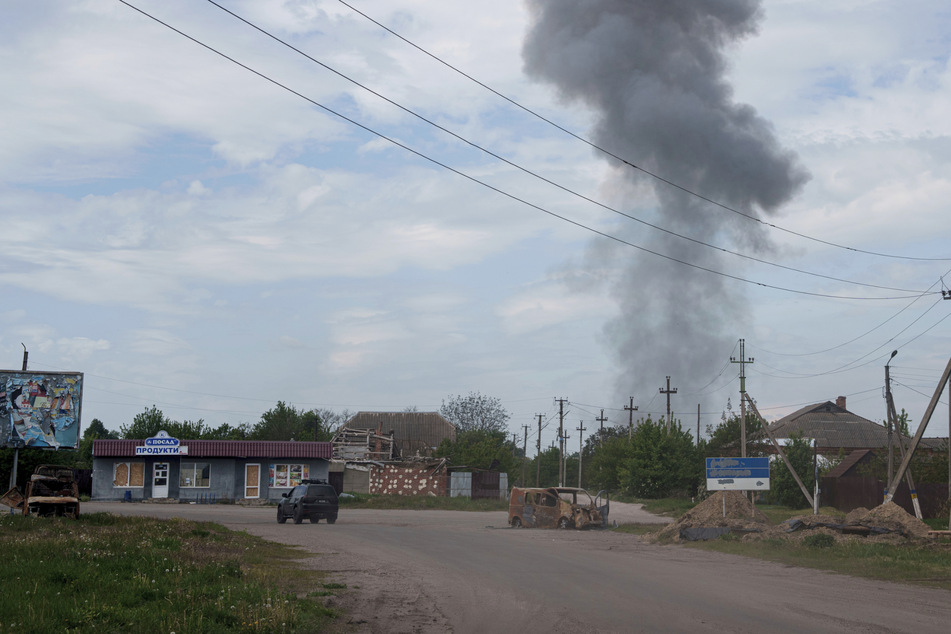 Ukraine-Krieg: Häuserkampf bei Charkiw, russische Truppen ausgebremst