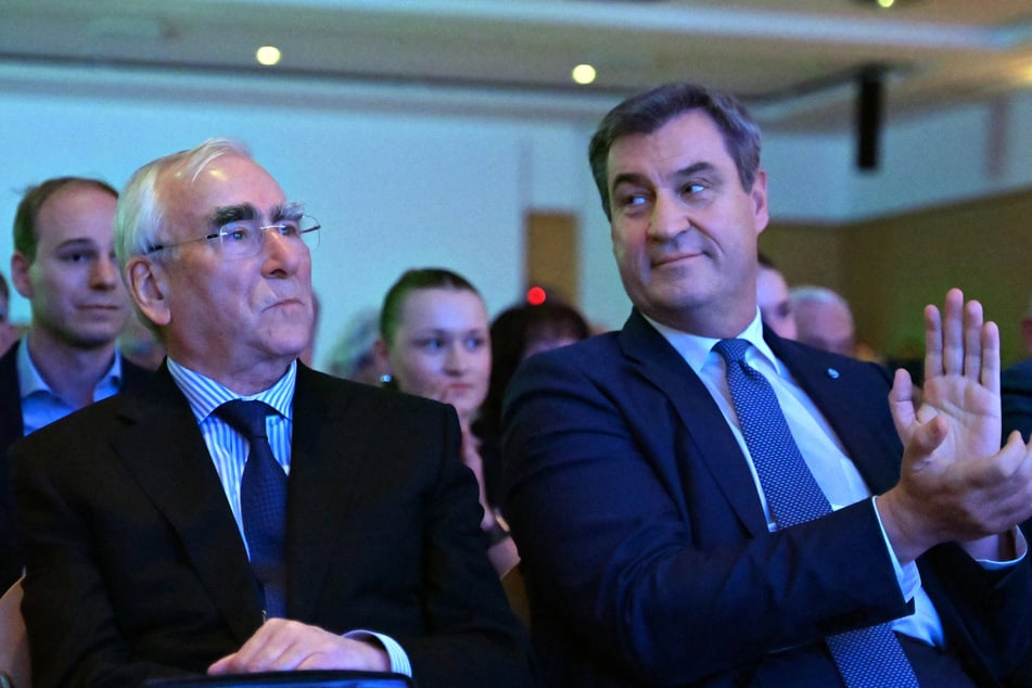 Der ehemalige Finanzminister Theodor Waigel (86, CSU, l.) und Ministerpräsident Markus Söder (58, CSU) sind Parteigenossen.