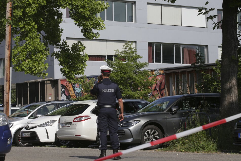Am gestrigen Dienstag erschoss ein 21-Jähriger in seiner ehemaligen Schule im österreichischen Graz zehn Menschen und richtete sich anschließend selbst.