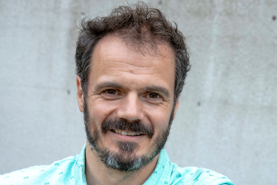 Die Bücherliste von Erfolgsautor Frank Goldammer (46) aus Dresden ist super lang.