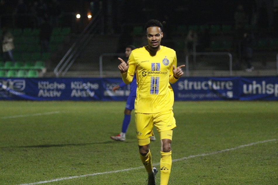 Ayodele Adetula markierte das Siegtor.