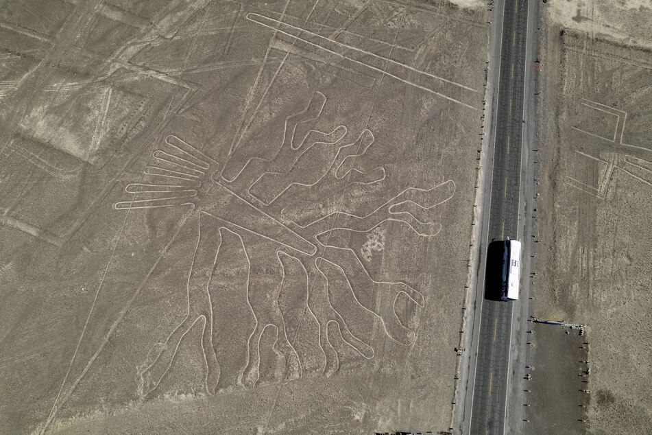 Die Nazca-Linien in Peru sind rund 2000 Jahre alte Geoglyphen der Nazca-Kultur. Sie sind nur aus der Luft erkennbar.