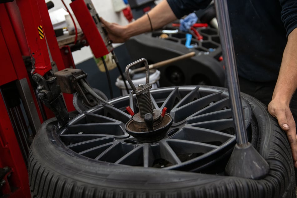 Zahlreiche Azubis des Pilotprojektes hatten ihre Ausbildung zum Kfz-Mechatroniker vorzeitig abgebrochen. (Symbolfoto)