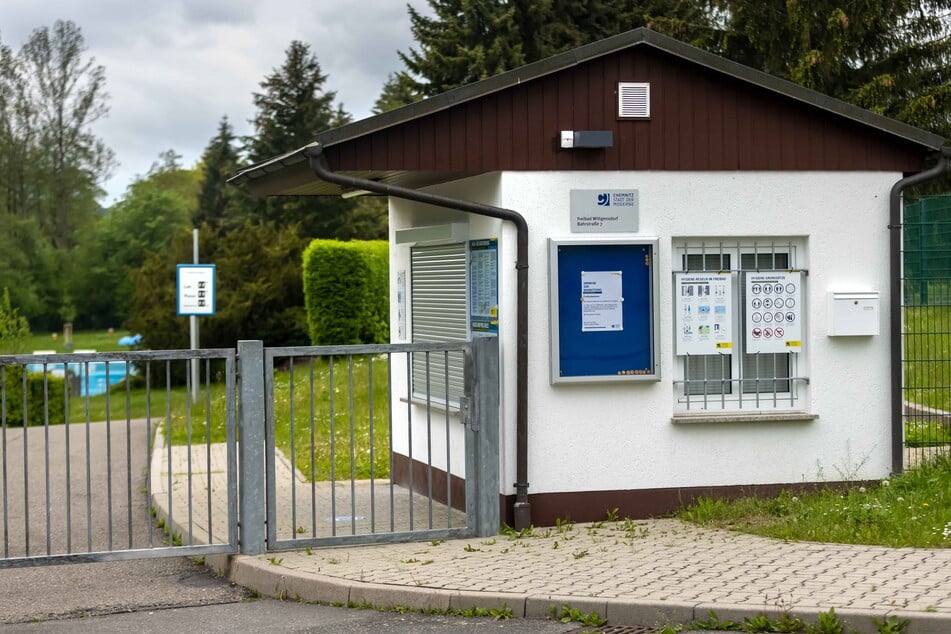 Im Freibad Wittgensdorf könnt Ihr aktuell nur mit EC-Karte zahlen. (Archivfoto)