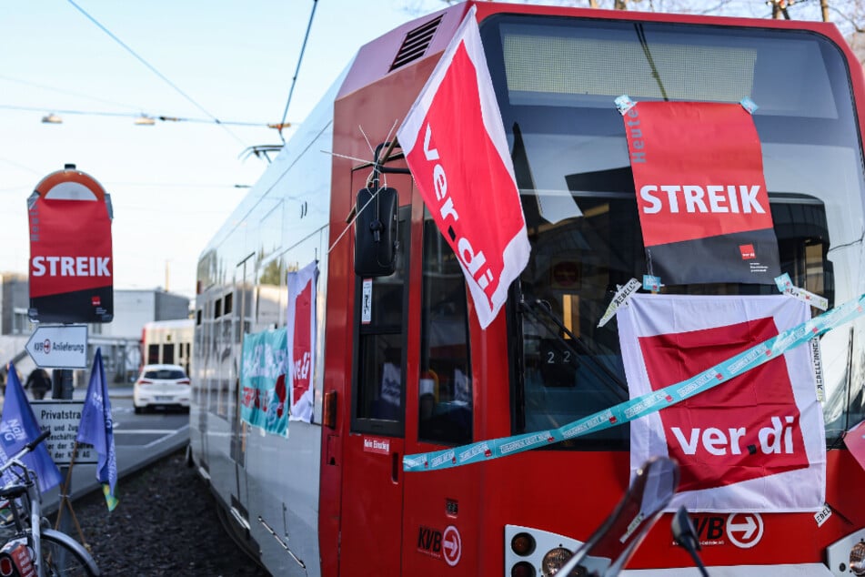 Nächster Warnstreik im Kölner Nahverkehr! Dann bleiben Busse und Bahnen still
