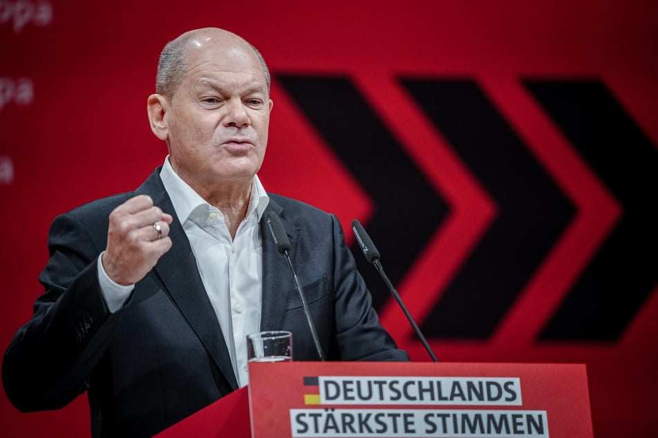 Bundeskanzler Olaf Scholz (65, SPD).