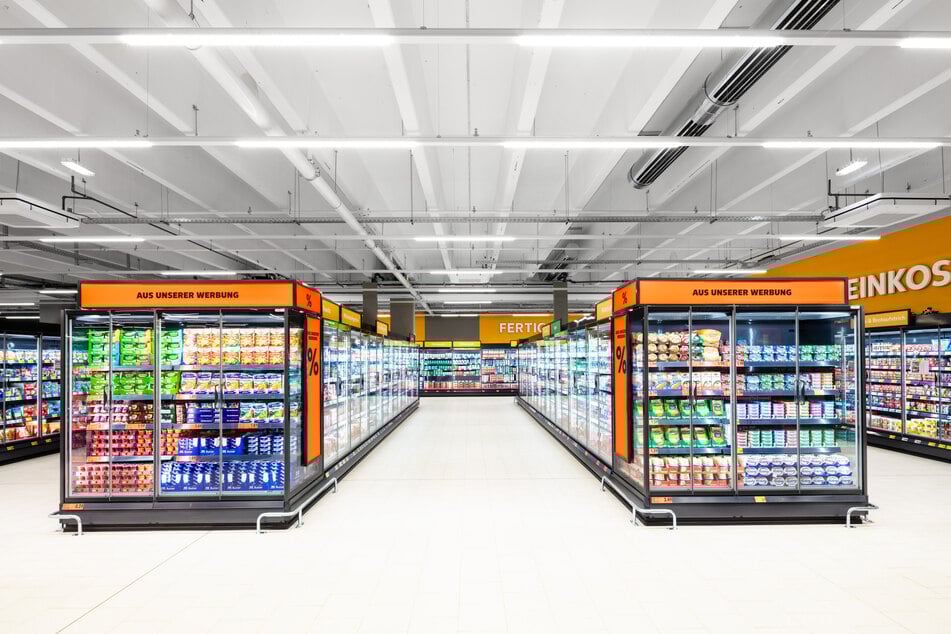 Helle Farben, modernes LED-Licht und ein klares Leitsystem schaffen in der rundum modernisierten Kaufland-Filiale eine freundliche Einkaufsatmosphäre.