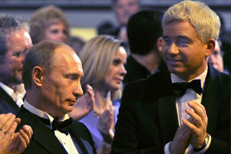 Schon 2009 erhielt Russlands Präsident und Ex-KGB-Mann Wladimir Putin (68, l.) den Ball-Orden.
