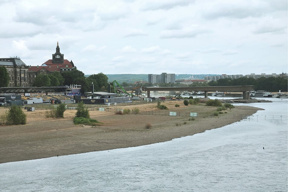 Laut BUND lohnt sich die Güterschifffahrt auf der Elbe nicht mehr.