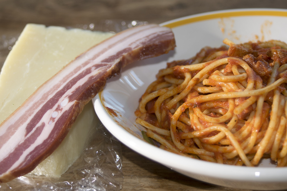 Bucatini Amatriciana is a simple but delicious pasta dish from the Italian region of Lazio.