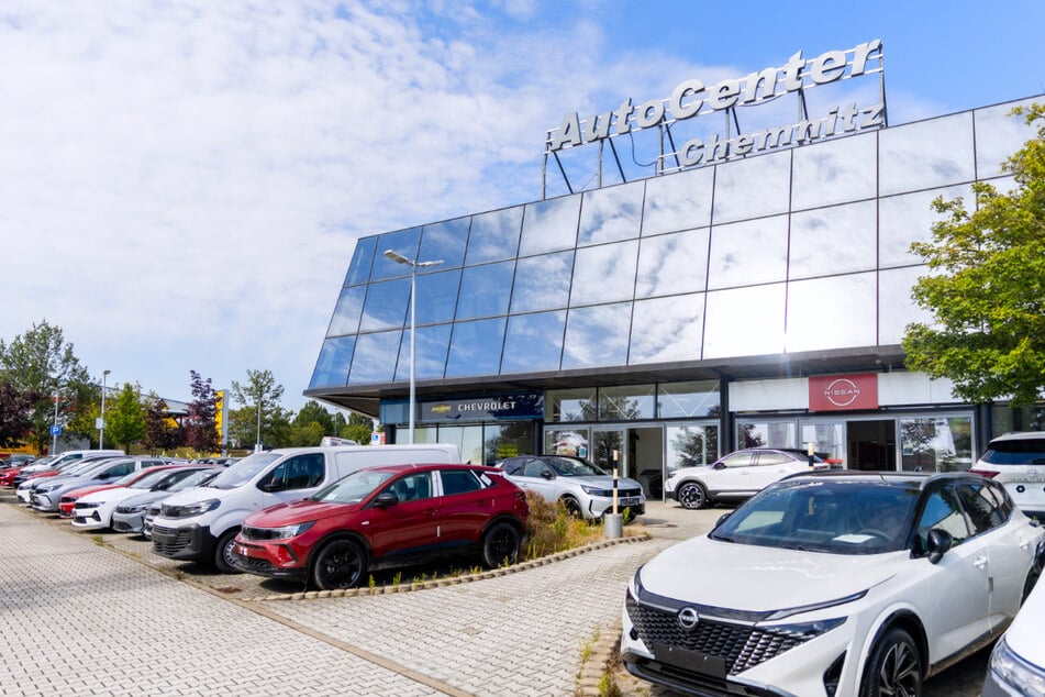 Besucht das Auto Center Chemnitz und profitiert von attraktiven Konditionen zum Inventurabverkauf.