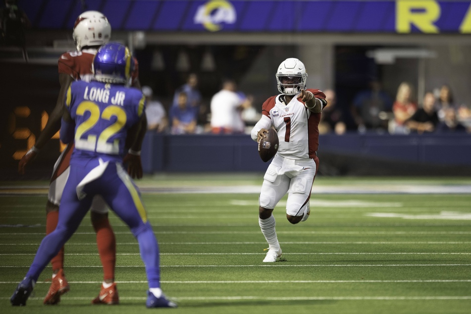 Cardinals quarterback Kyler Murray threw two touchdowns to help his team stay undefeated as they beat the Rams on Sunday.