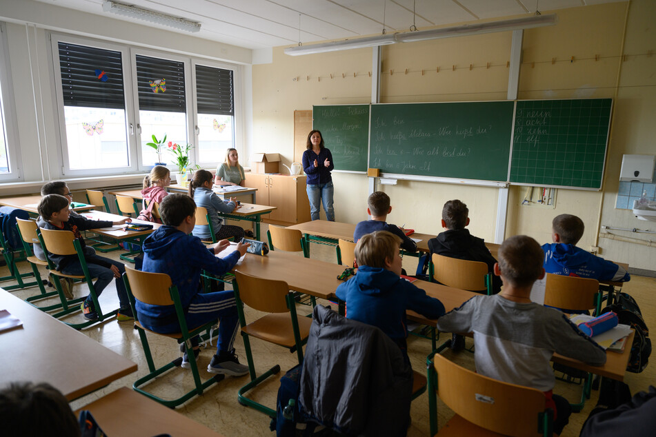 In Sachsens Schulen fehlen weit mehr als 1000 Lehrkräfte.