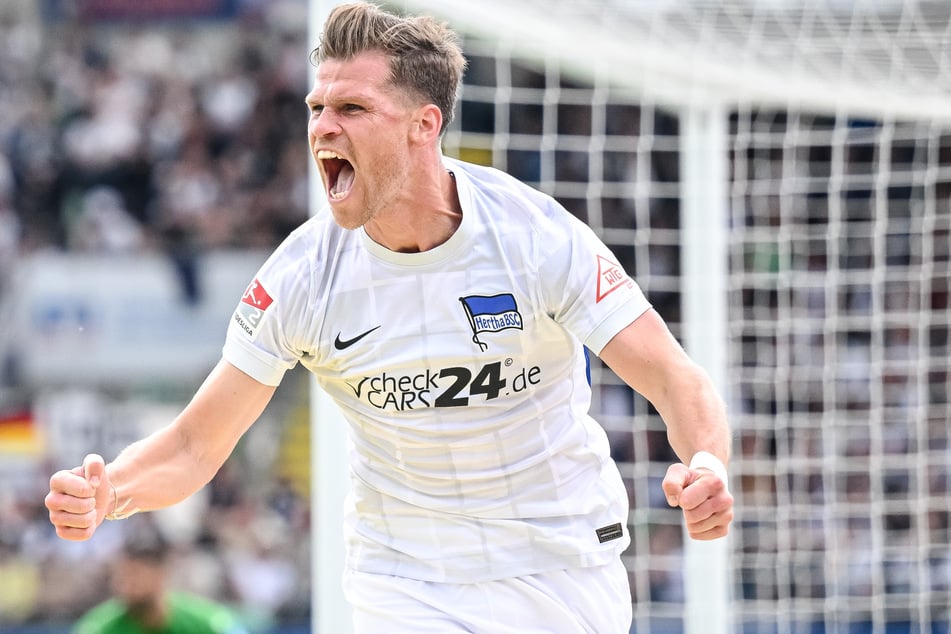 Florian Niederlechner wechselt von Hertha BSC zu 1860 München.