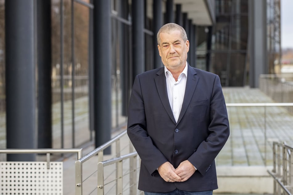 Unhaltbarer Zustand: SLV-Vorsitzender Michael Jung (62) arbeitete lange selbst als Lehrer.