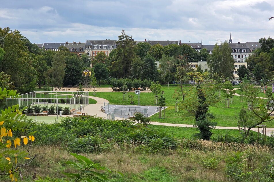 Früher oft auch Drogenumschlagplatz, aber der Alaunpark wird immer schöner.