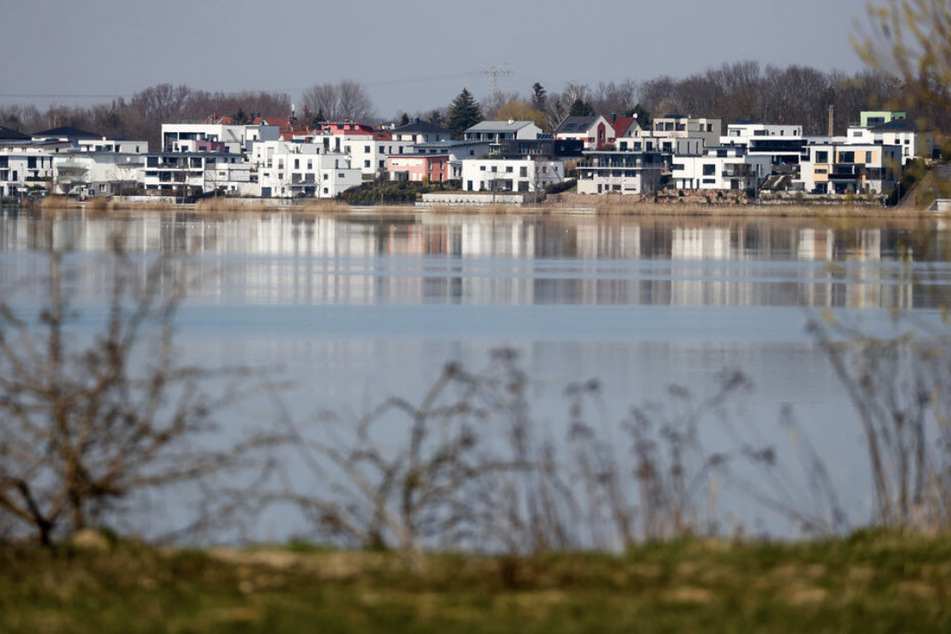Planschen im Markkleeberger See? Könnte ab Pfingsten gar nicht mehr so unwahrscheinlich sein.