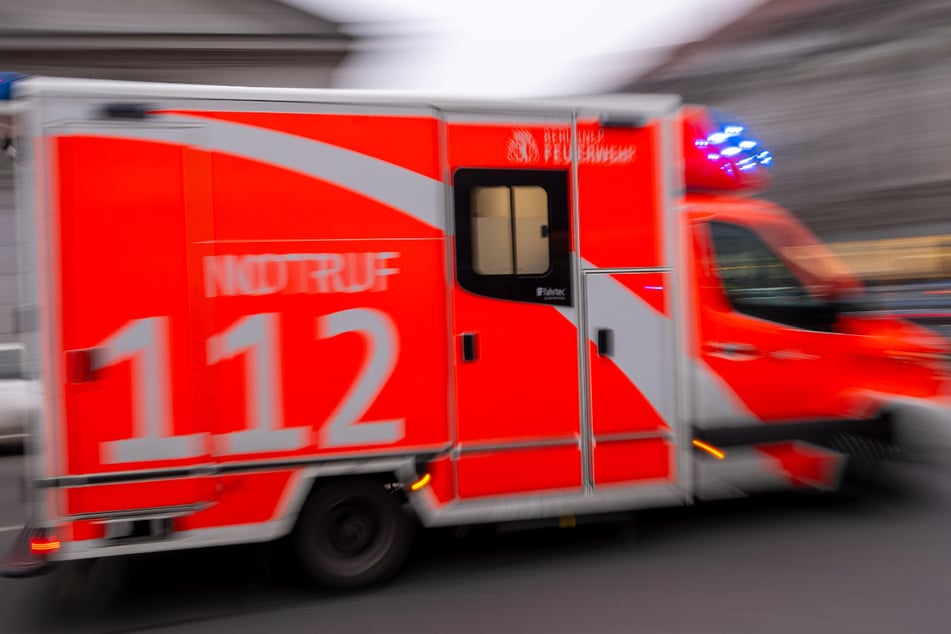 Der Schüler musste zur weiteren Behandlung in ein Krankenhaus. (Symbolfoto)